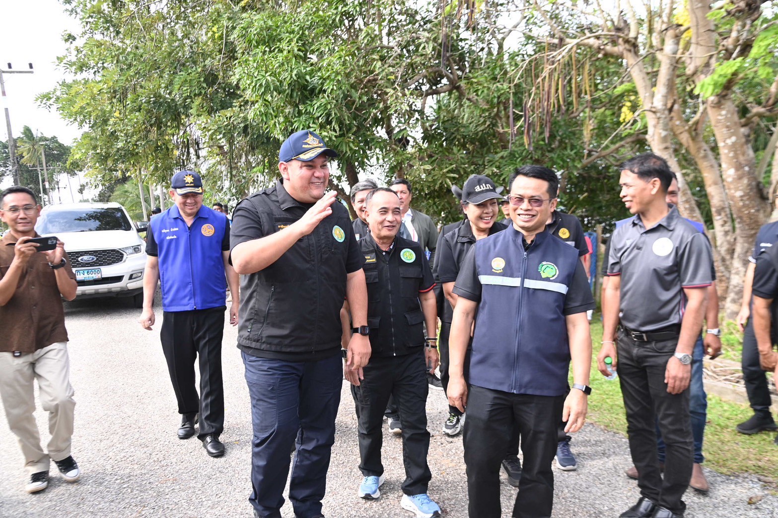 title - ผู้ตรวจราชการ ส.ป.ก. ร่วมลงพื้นที่ รมช.กษ. ติดตามงานพร้อมมอบโยบายการเกษตรและประมง ณ จังหวัดนราธิวาส